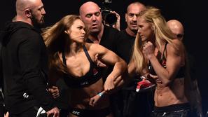 Ronda Rousey in Holly Holm