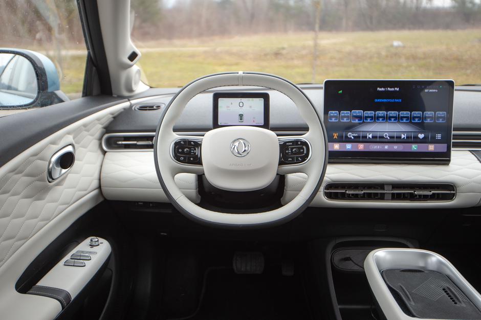 Dongfeng Box | Avtor: Anže Petkovšek