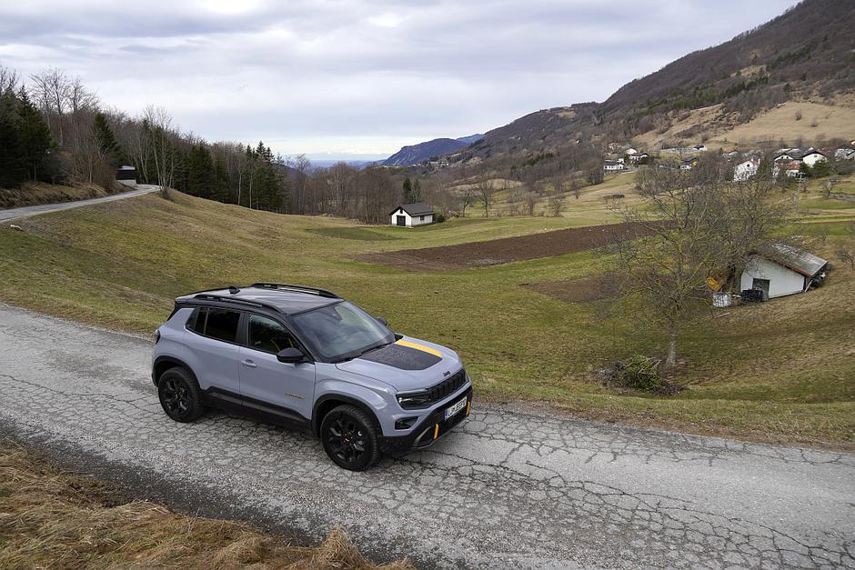 jeep avenger 4x4 | Avtor: Matija_Janežič