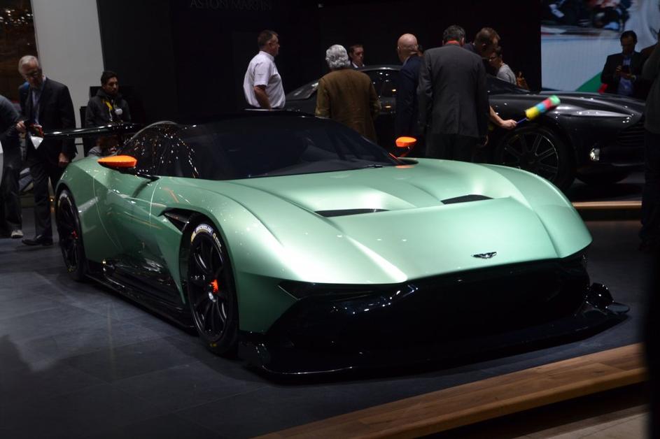 Aston martin vulcan