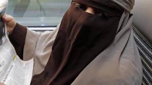 nikab, burka, muslimani