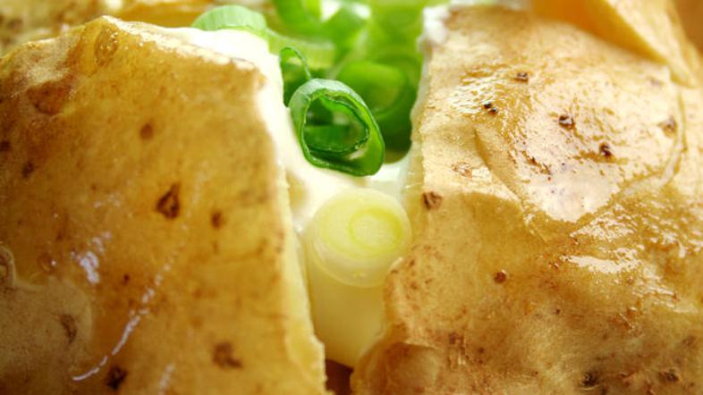 Krompirjevo presenečenje. (Foto: Shutterstock)