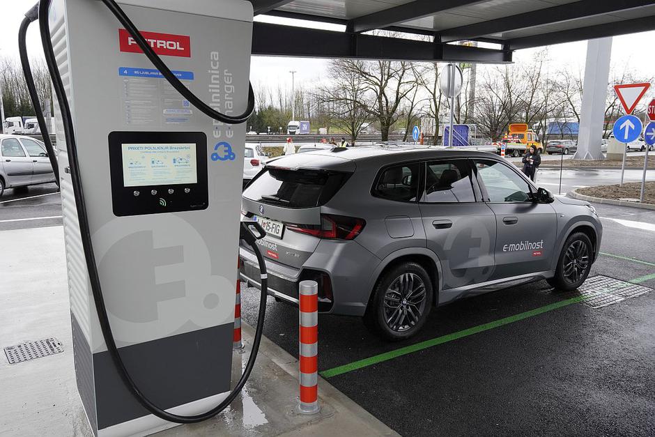 Petrol bencinski servis Barje | Avtor: Matija_Janežič