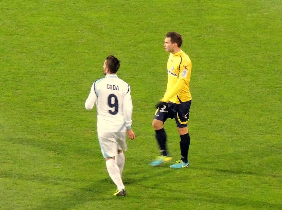 Coda in celjski nogometaš na tekmi Celje Gorica | Avtor: Simon Maljevac