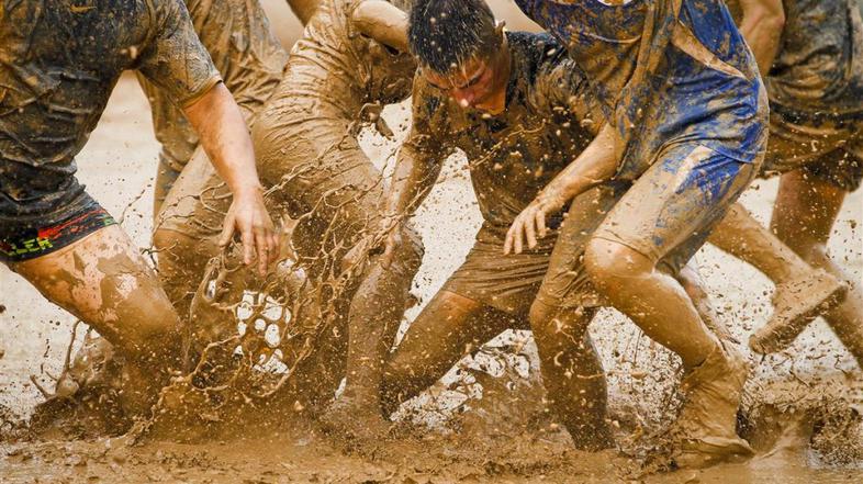 nogomet blato peking