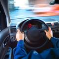 Stroške z vožnjo v službo lahko zmanjšate tako, da se vas v avtu na delo vozi ve