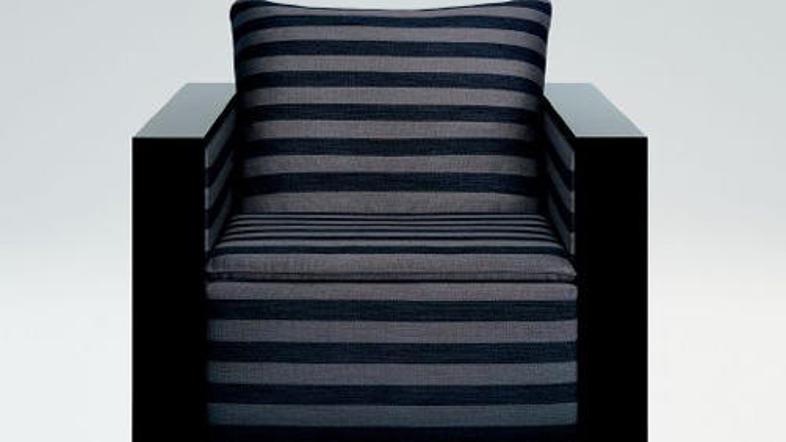 Armanijeva kolekcija pohištva je še bolj minimalistična kot njegove modne kolekc