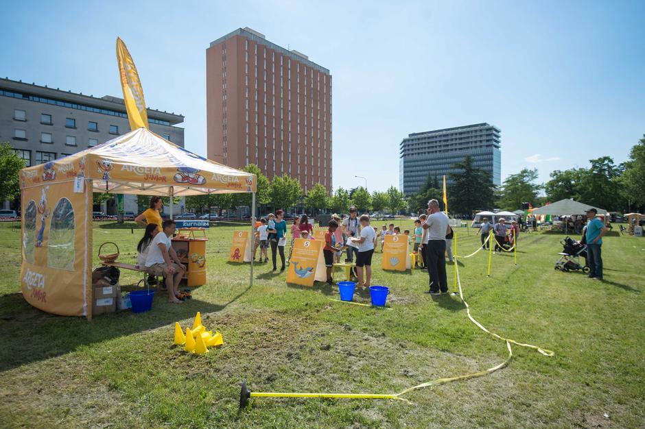 Dežela prijateljev | Avtor: Anže Petkovšek