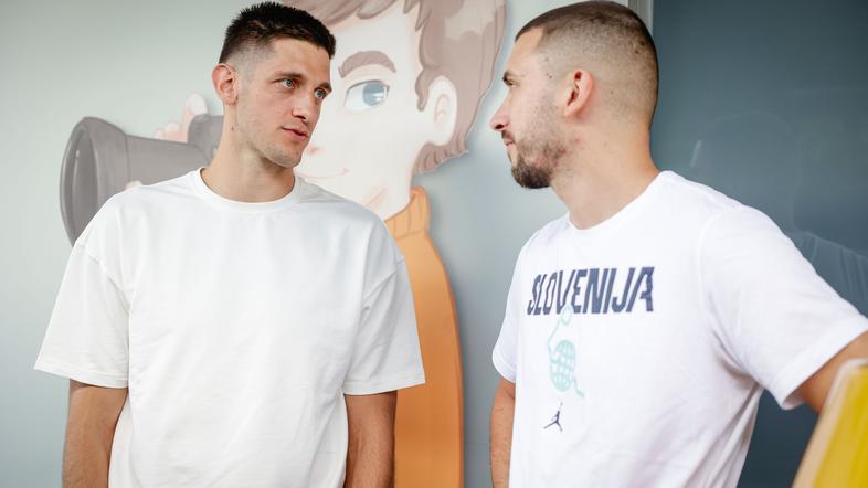 medijski termin moške košarkarske reprezentance KZS, Martin Krampelj