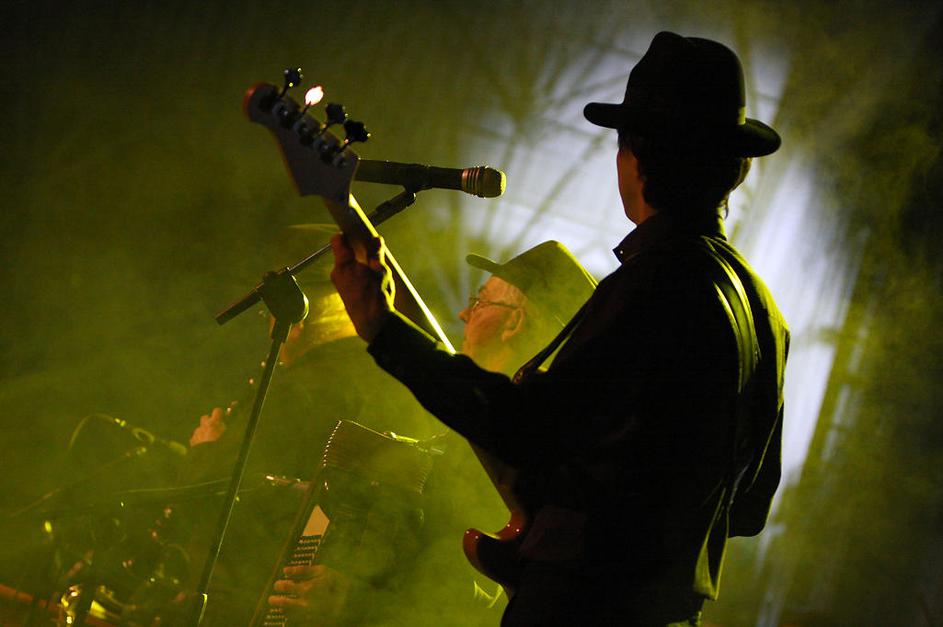 Vlado Kreslin zapel Kranju