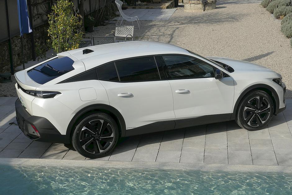 peugeot 408 | Avtor: Matija_Janežič