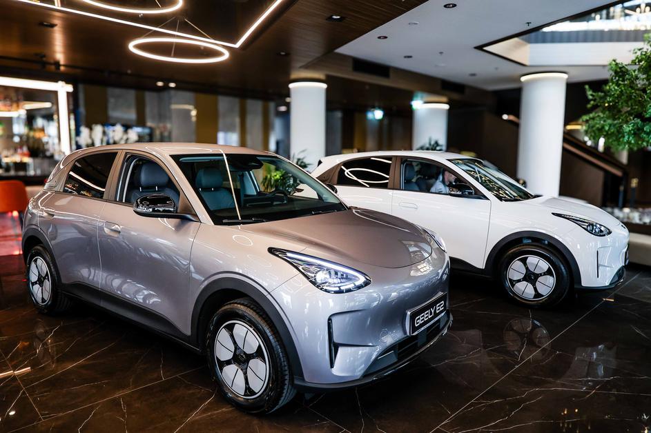 predstavitev Geely E2