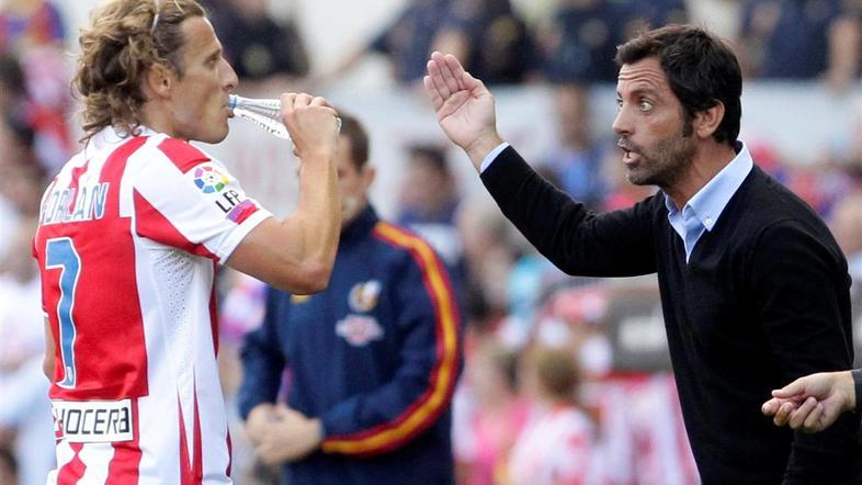 Flores verjame, da njegovi varovanci lahko premagajo Barcelono. (Foto: Reuters)