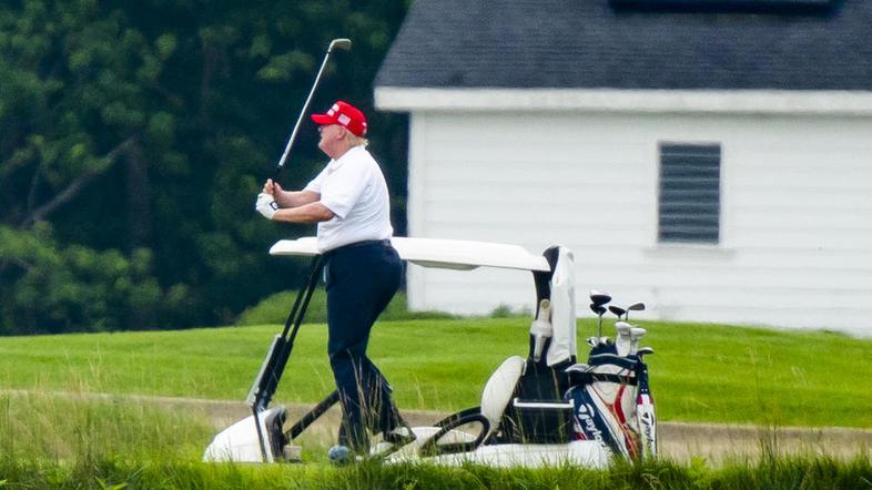 Donald Trump in golf