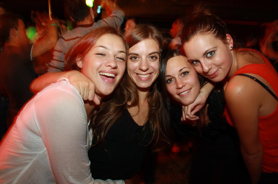 Študentski žur v Tivoliju