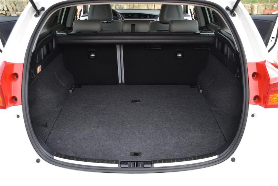 Toyota auris touring sports | Avtor: Gregor Prebil