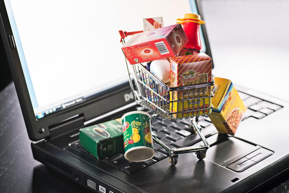 spletno nakupovanje | Avtor: Profimedia