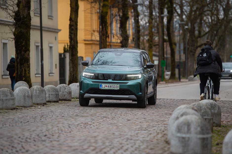 Opel Frontera | Avtor: Anže Petkovšek