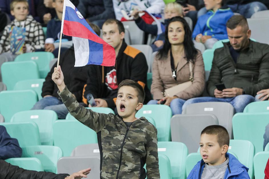 nogomet Slovenija - Poljska