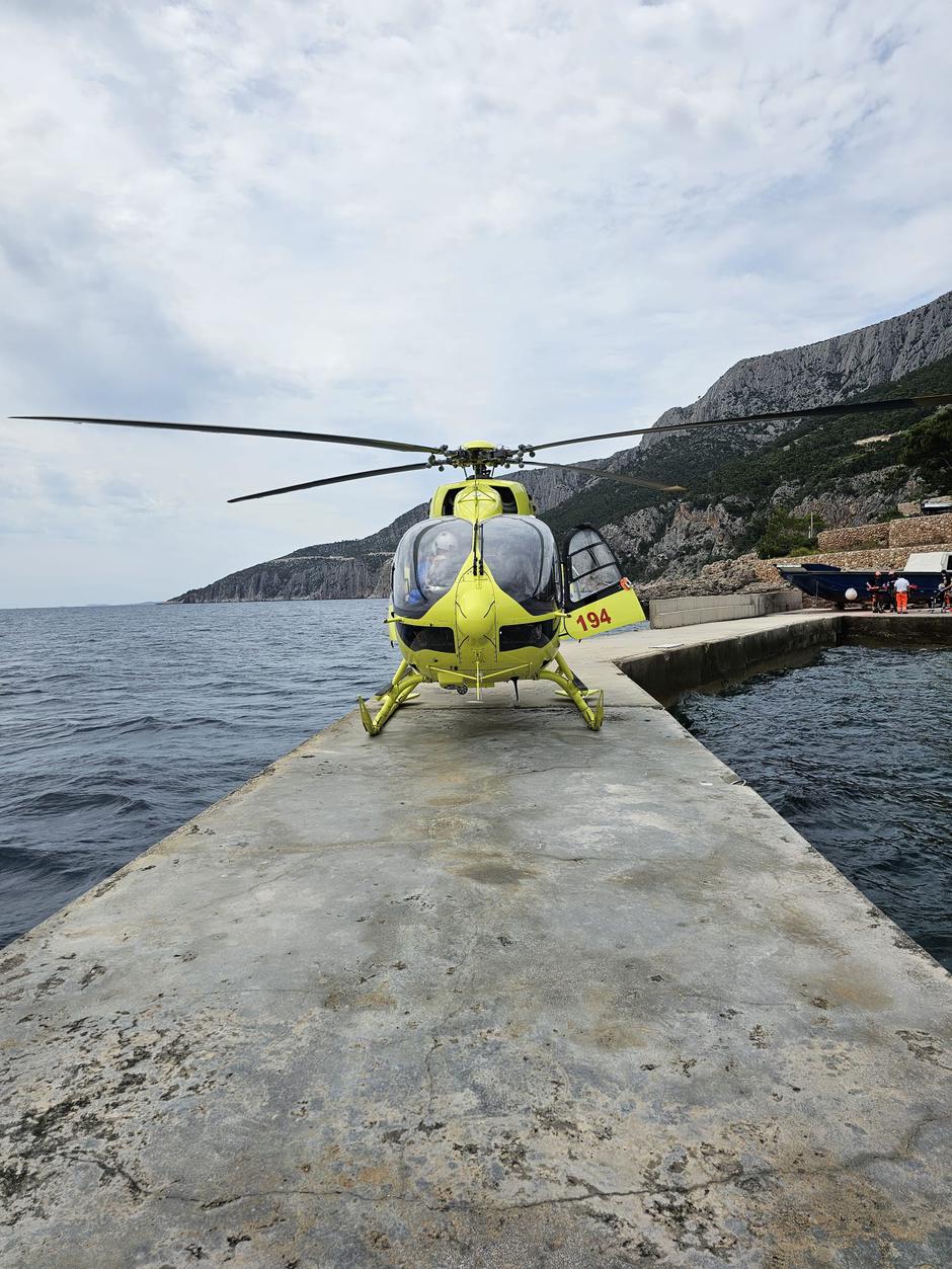 Nujna helikopterska medicinska pomoč | Avtor: Osebni arhiv Tomaža Mrlaka