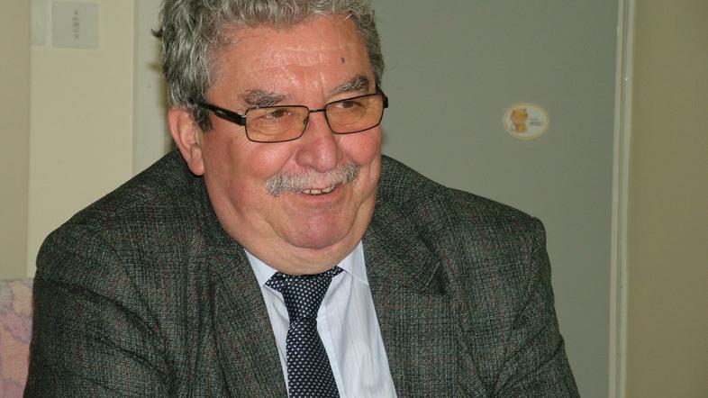 Vasilij Cerar, starosta slovenske ginekologije in porodništva, meni, da se bo pi