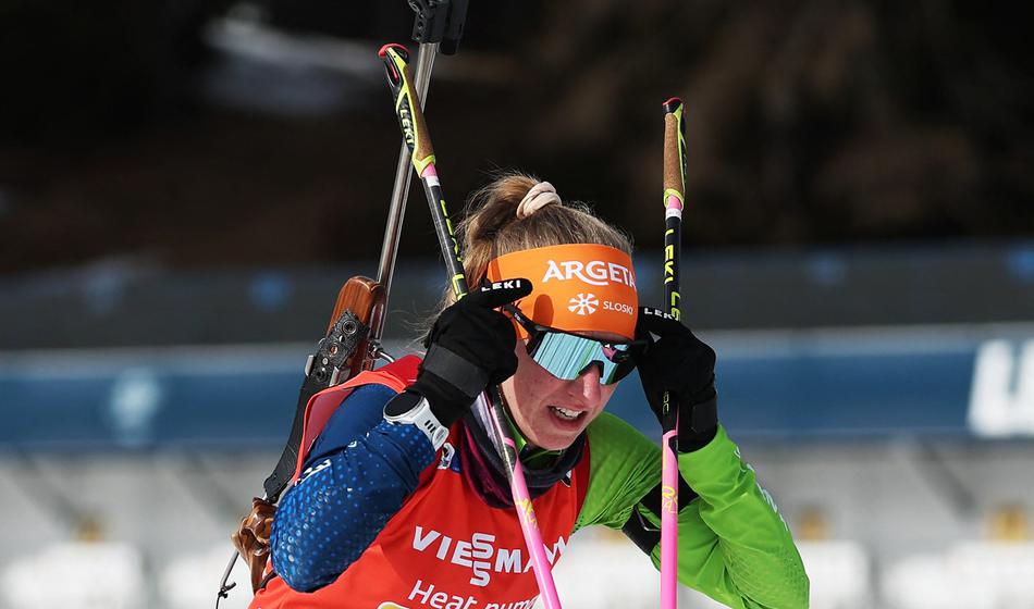 Slovenska biatlonka tretjič med najboljšo deseterico