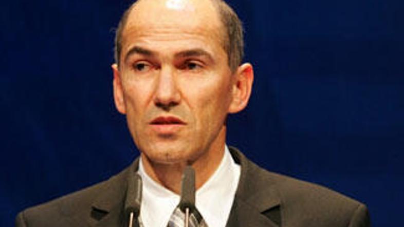 100308_jansa_325_bobo