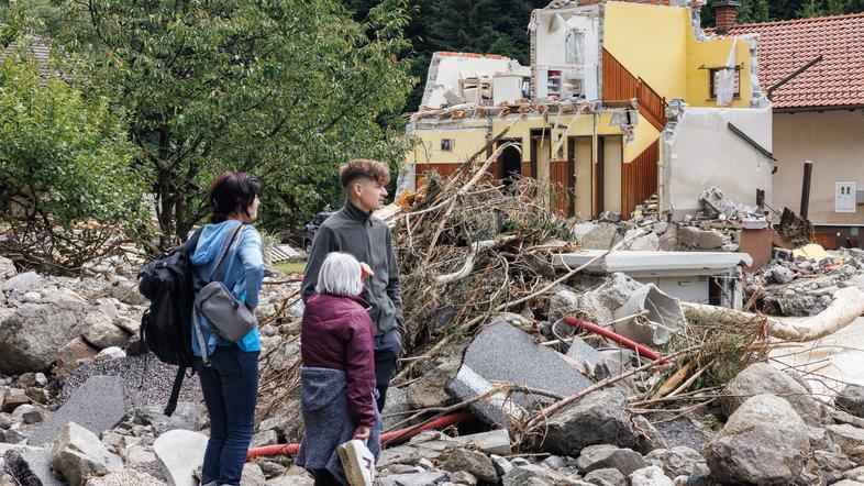 poplave razdejanje po poplavah Raduha uničena hiša