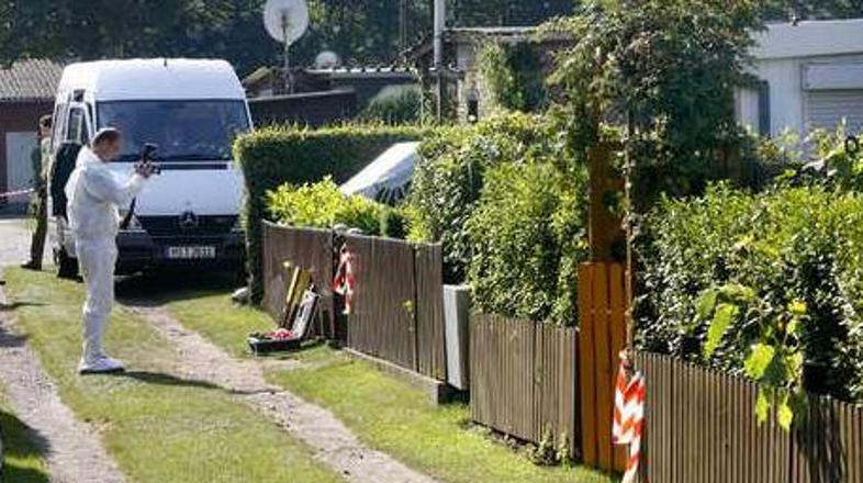 Umrla sta starša in njuna hčerka.