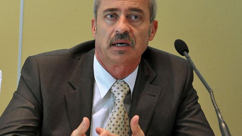 Novice: Potrdili to novost na NIJZ-ju. Kakšna je zdaj usoda Kreka? Ivan Eržen