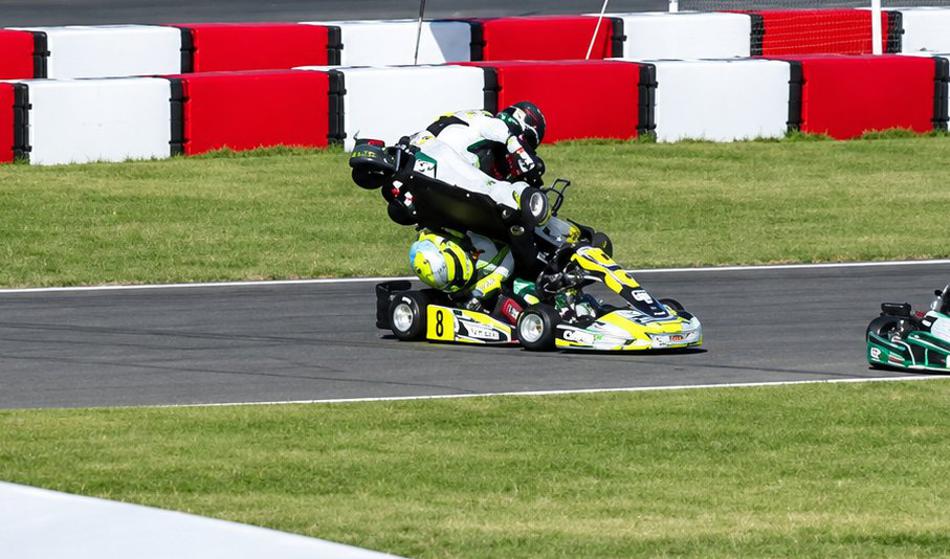 Gokart v glavo zadel sina Tota Wolffa, končal je v bolnišnici