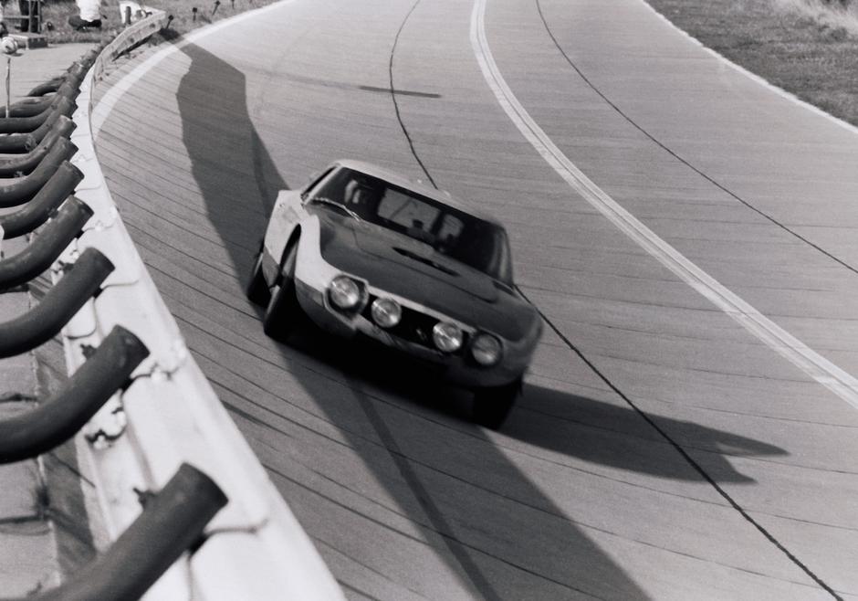 toyota 2000 GT | Avtor: Toyota