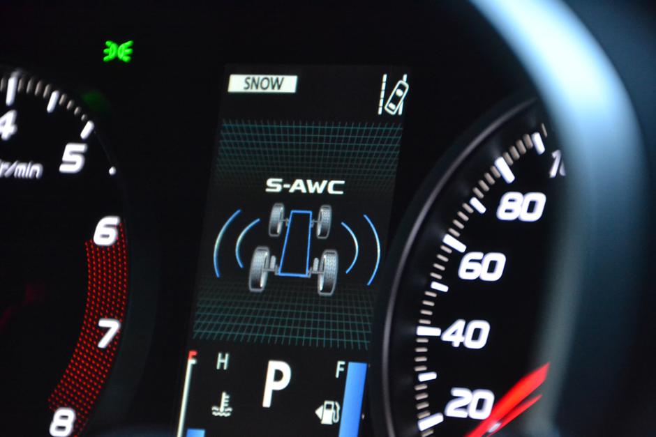 Mitsubishi eclipse cross | Avtor: Gregor Prebil