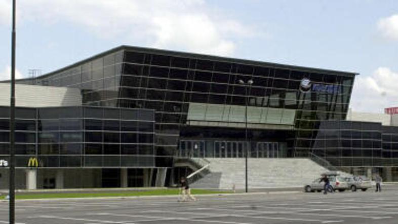 Kolosej se je na odločbo urada kot tudi na tožbo Blitza že pritožil.