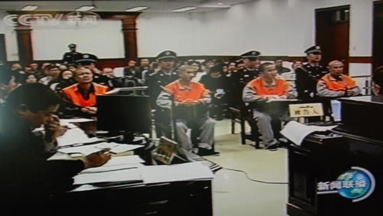 Šest danes na smrt obsojenih je del skupine 14, ki so jim sodili na sodišču v pr