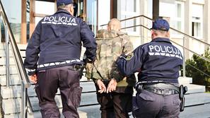 Slovenija 18.03.2014 privedba osumljencev pred preiskovalnega sodnika, ki so jih