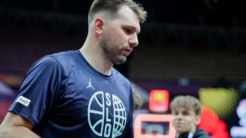 trening košarkarske reprezentance slovenije, luka dončić