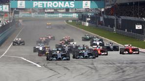 formula 1 vn malezije start