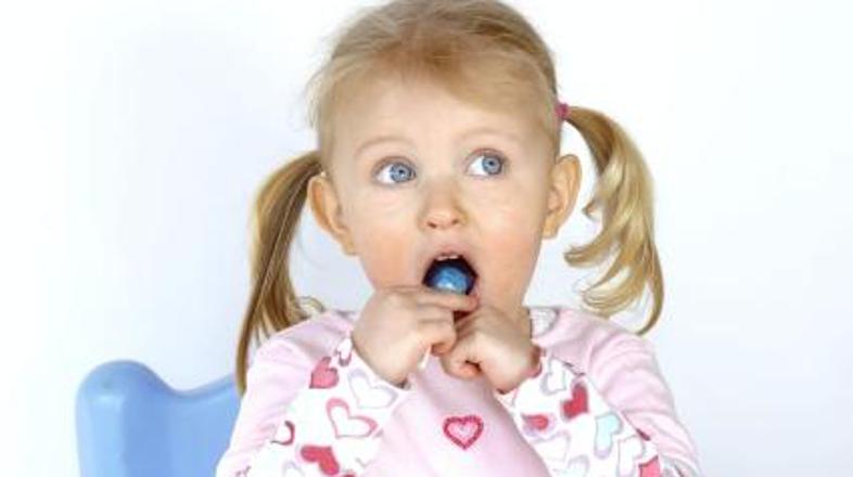 Namesto lizike naj bo prigrizek iz sadja in polnovrednih žitaric.