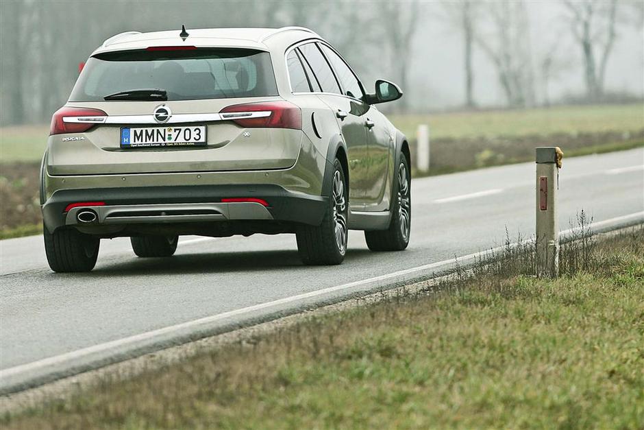 Opel insignia country tourer | Avtor: Saša Despot