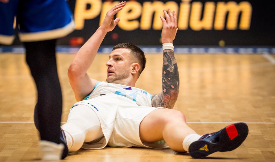 Omić navdušil z odzivom po naturalizaciji člana LA Lakers
