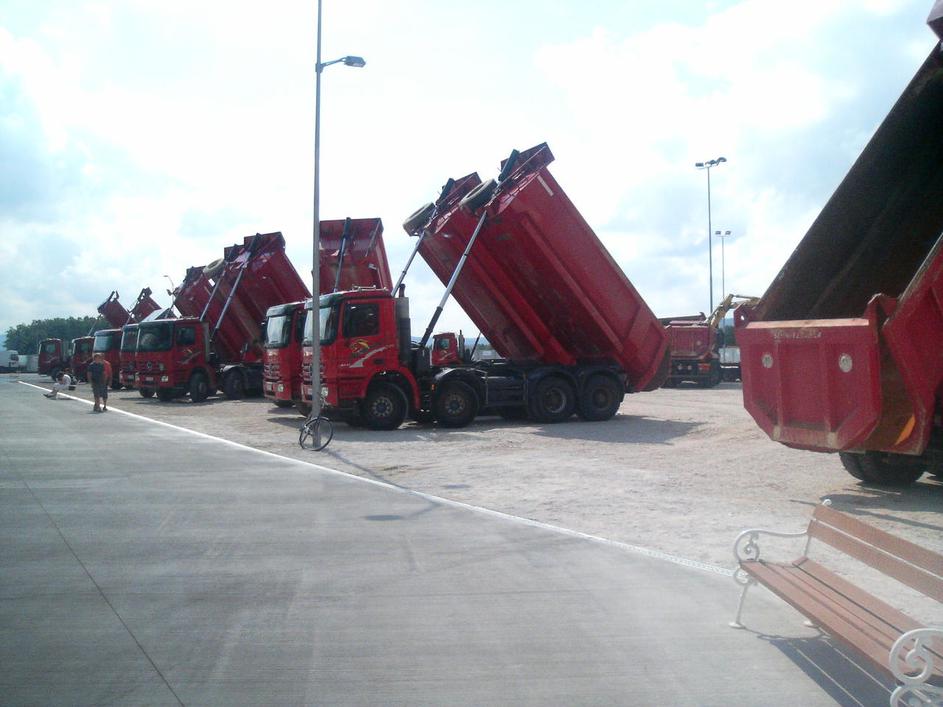 stožice, tovornjaki, protest, podizvajalci