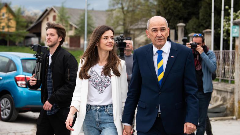 Janez Janša in Urška Bačovnik