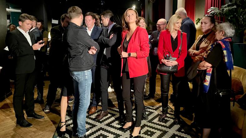 Štab Milana Brgleza, Tanja Fajon