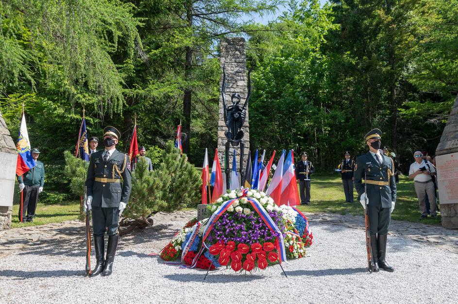 Komemoracija pod Ljubeljem