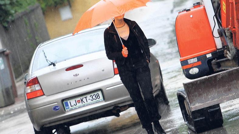 Prve padavine lahko pričakujemo v petek popoldne. (Foto: Nik Rovan)