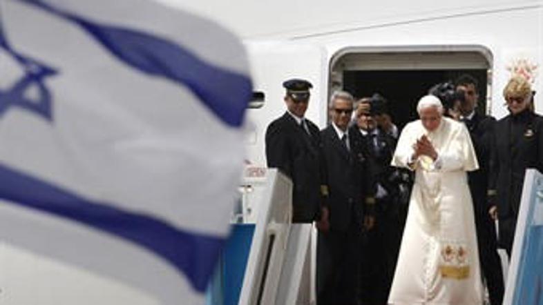 V Izraelu so papežev obisk označili za zgodovinskega.