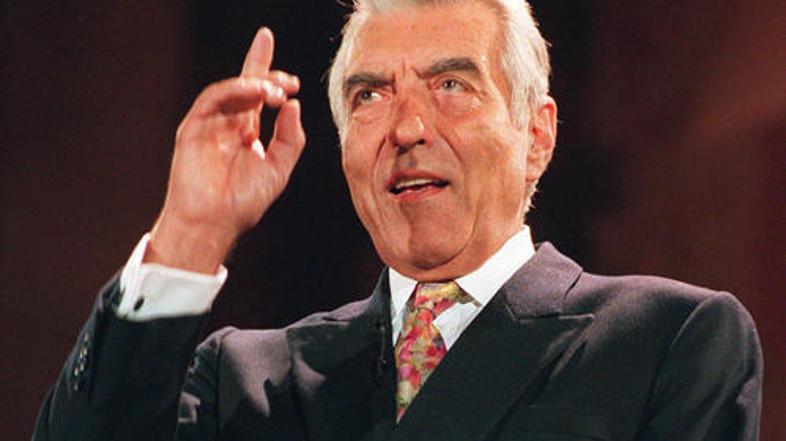 Zilk je bil najbolj opazna žrtev kampanje pisemskih bomb, ki so bile večinoma pr