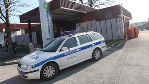 Policija je zaprla cesto, ob koncu akcije pa v Plinarni Maribor opravila informa