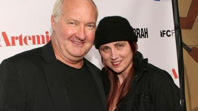 Kljub temu da so v hotelu potrdili, da sta račun plačala, sta morala zakonca na 